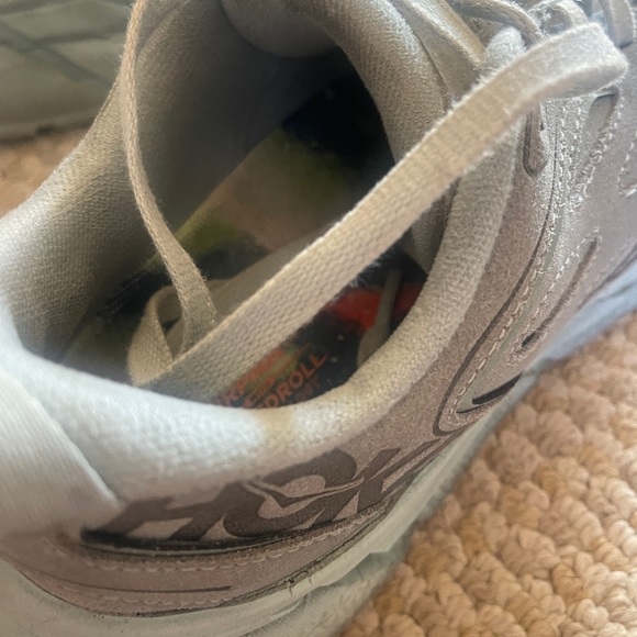 Hoka Clifton Suede Blue limited editio. Unisex women’s 8.5 - Picture 4 of 11